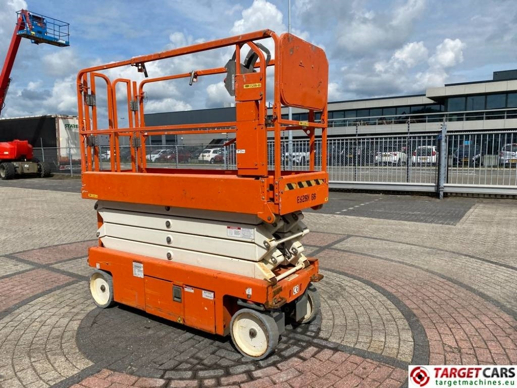 Snorkel S3226E Electric Scissor Work Lift 990cm - Кревач ножица: слика 2 Snorkel S3226E Electric Scissor Work Lift 990cm - Кревач ножица: слика 2