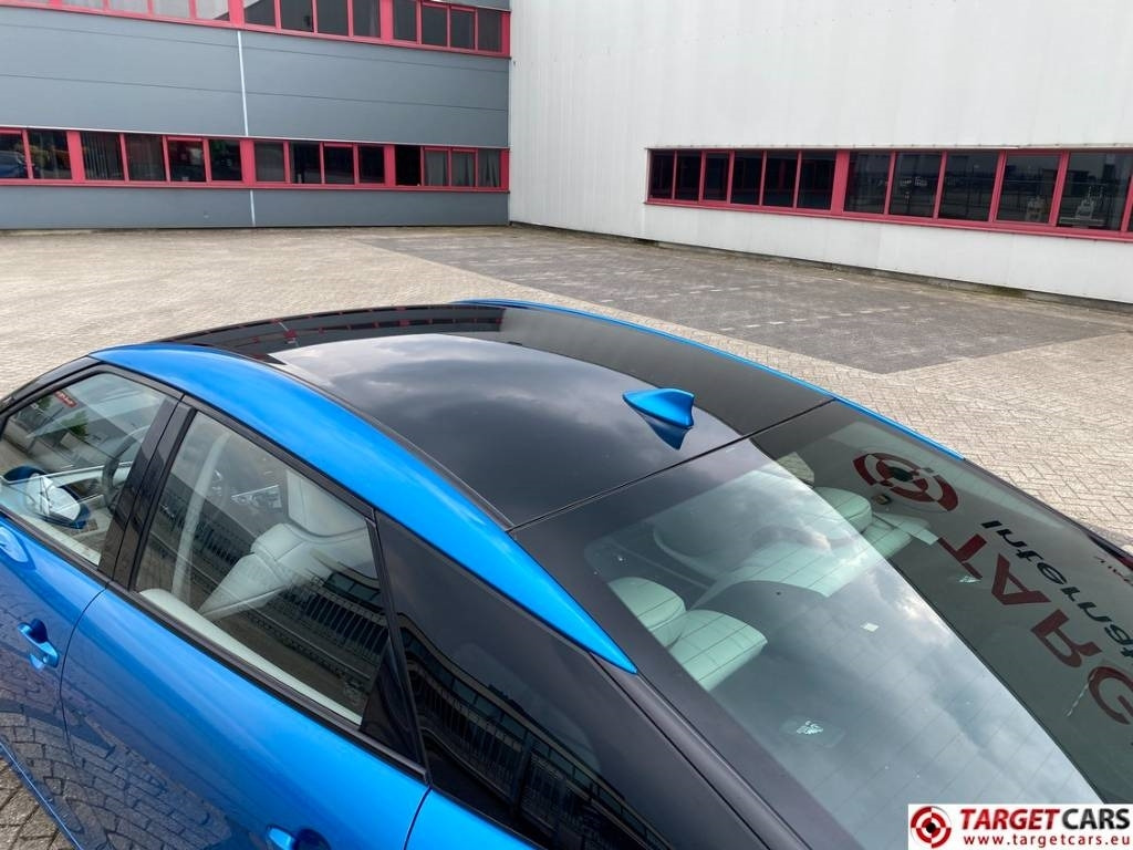 Седан Toyota Mirai FCV HydroGen FuelCell: слика 31