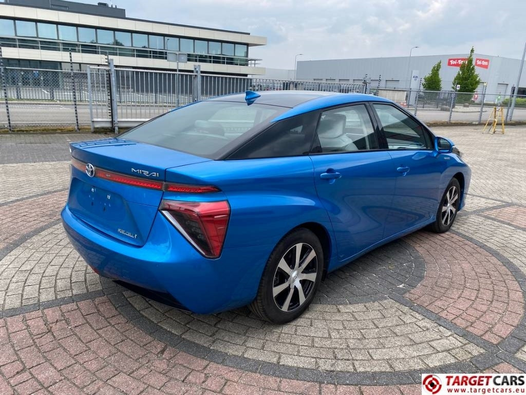 Toyota Mirai FCV HydroGen FuelCell - Седан: слика 4 Toyota Mirai FCV HydroGen FuelCell - Седан: слика 4