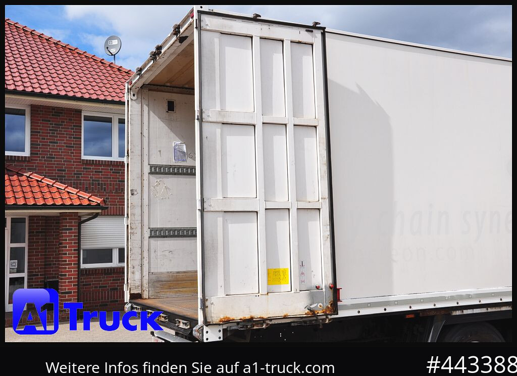 KRONE SDK 27, Koffer, 1 Vorbesitzer, Plywood, 3x vorhanden - Полуприколка сандучар: слика 3 KRONE SDK 27, Koffer, 1 Vorbesitzer, Plywood, 3x vorhanden - Полуприколка сандучар: слика 3