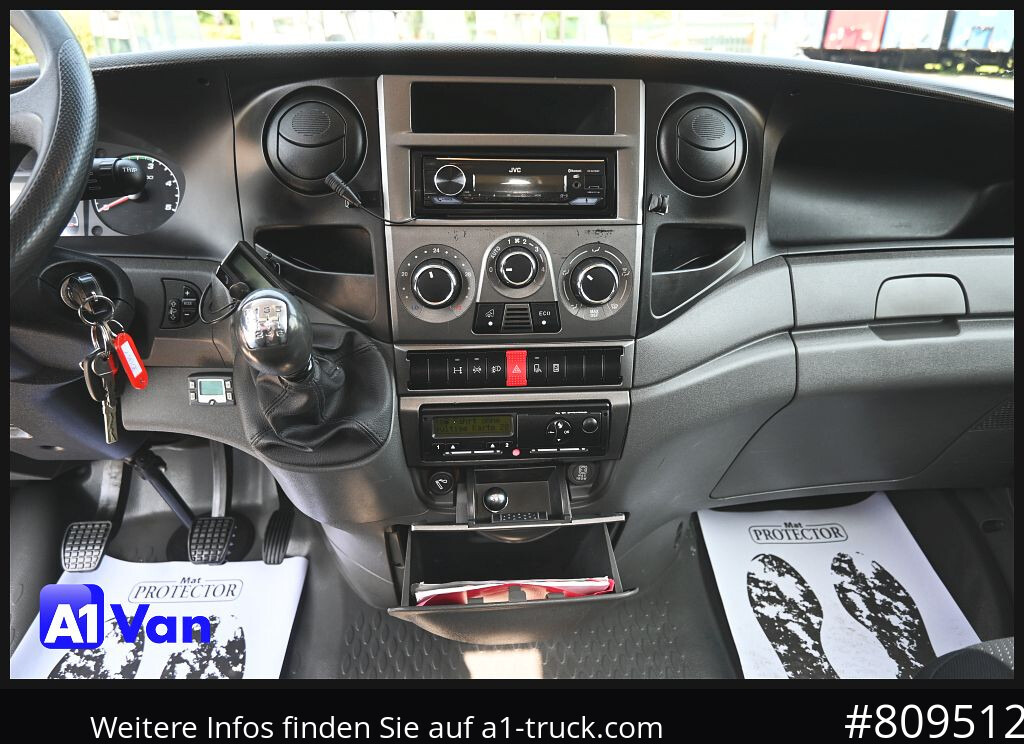 IVECO Daily 50C17 SZM, Klima, Tempomat, Schlafplatz - Камион влекач: слика 4 IVECO Daily 50C17 SZM, Klima, Tempomat, Schlafplatz - Камион влекач: слика 4