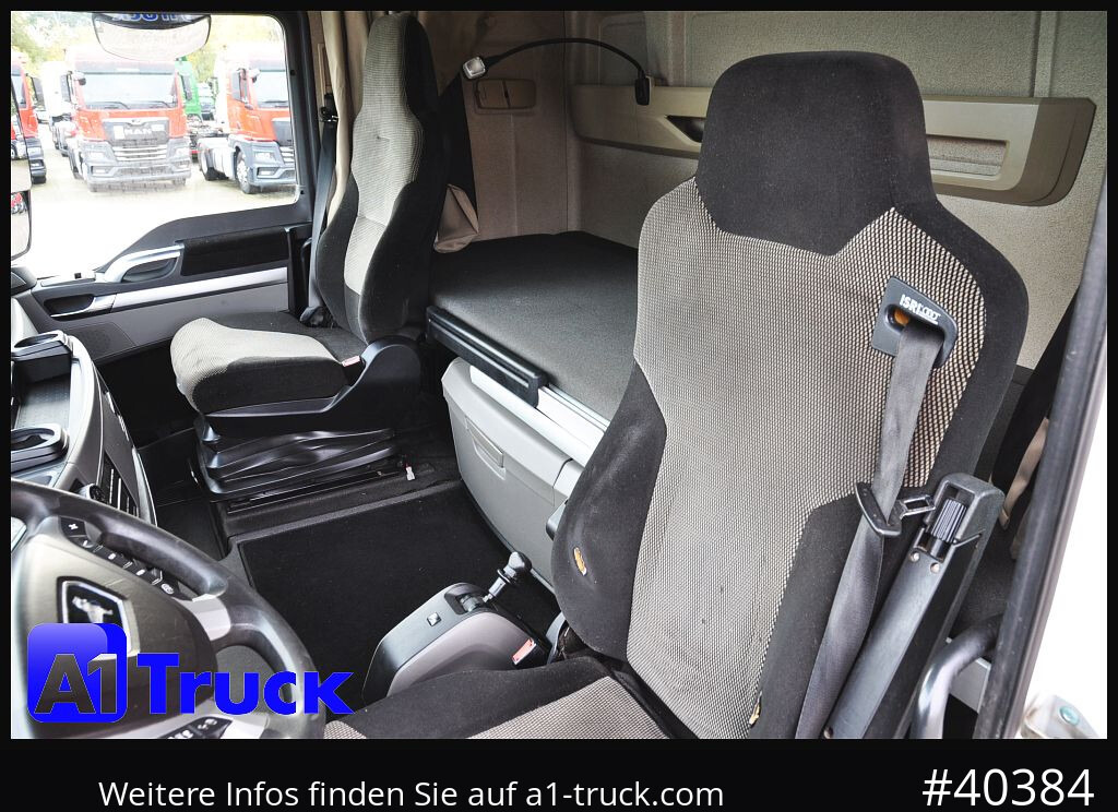 MAN TGX 18.500 XXL Low, Inarder Navi Standklima, - Камион влекач: слика 4 MAN TGX 18.500 XXL Low, Inarder Navi Standklima, - Камион влекач: слика 4