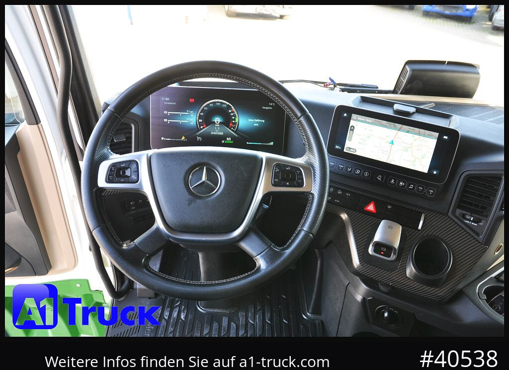 MERCEDES-BENZ 4158 BL 8x4, neues Model, guter Zustand - Камион влекач: слика 3 MERCEDES-BENZ 4158 BL 8x4, neues Model, guter Zustand - Камион влекач: слика 3