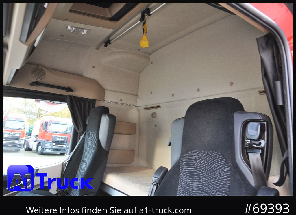 MERCEDES-BENZ Actros 1832, Lowliner, 1 Vorbesitzer - Камион влекач: слика 3 MERCEDES-BENZ Actros 1832, Lowliner, 1 Vorbesitzer - Камион влекач: слика 3