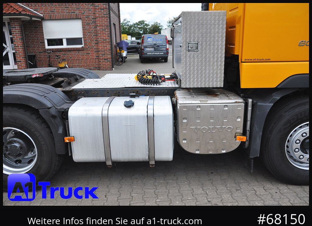 VOLVO FH16, 600, 6x4, Schwerlast,120t.Standklima, Hydraulik, - Камион влекач: слика 2 VOLVO FH16, 600, 6x4, Schwerlast,120t.Standklima, Hydraulik, - Камион влекач: слика 2