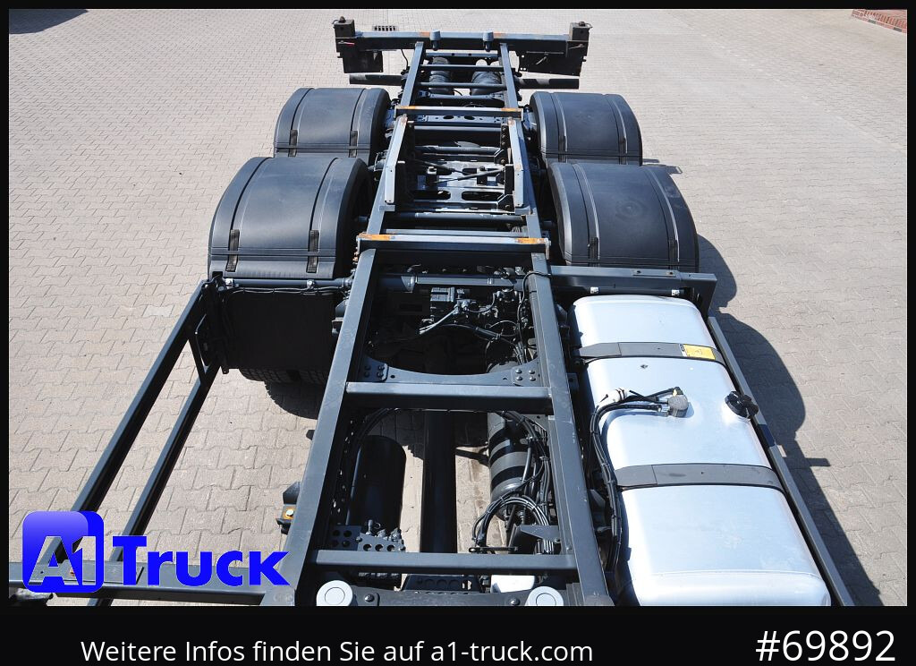 MERCEDES-BENZ 2548, Multi BDF, Wechsler, 7.45-7.82, MIDI, LIftachse - Транспортер на контејнер/ Камион со променливо тело: слика 3 MERCEDES-BENZ 2548, Multi BDF, Wechsler, 7.45-7.82, MIDI, LIftachse - Транспортер на контејнер/ Камион со променливо тело: слика 3