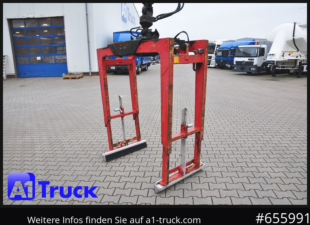 MERCEDES-BENZ Actros 2546 MP 3, HIAB Kran, Lift-Lenkachse, - Камион со платформа, Камион со кран: слика 3 MERCEDES-BENZ Actros 2546 MP 3, HIAB Kran, Lift-Lenkachse, - Камион со платформа, Камион со кран: слика 3