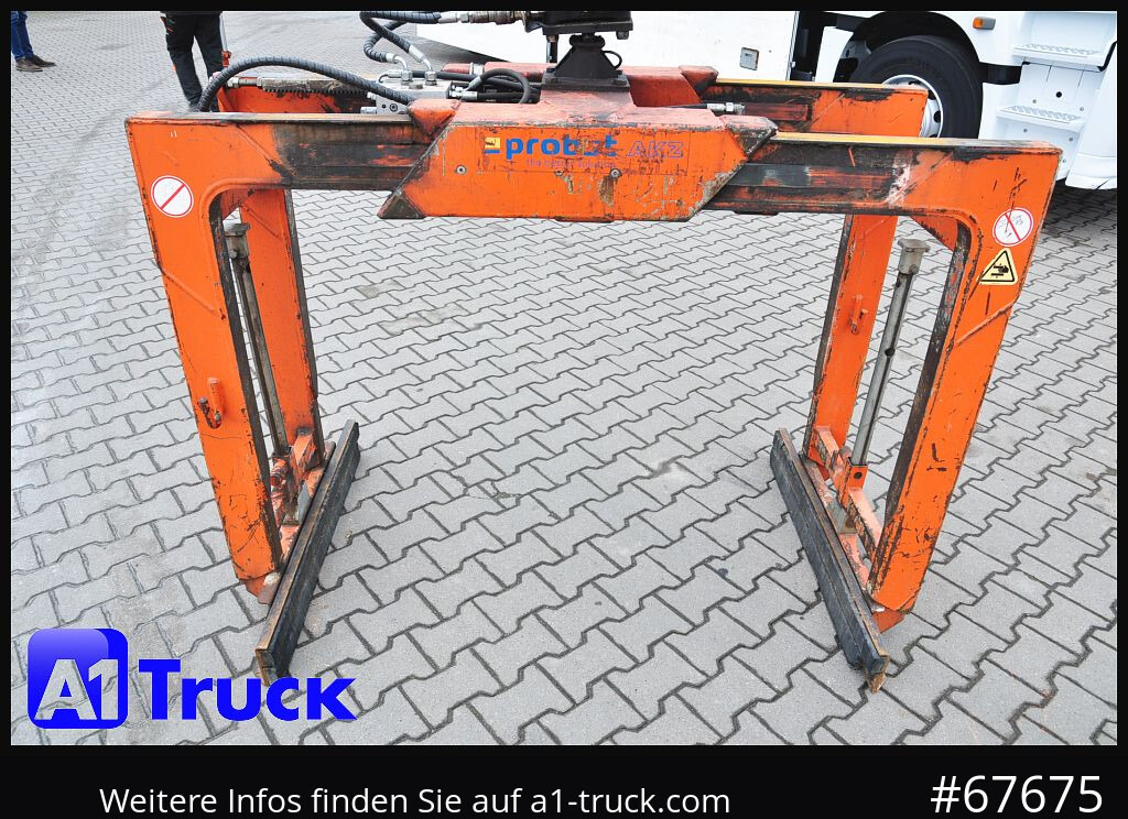 MERCEDES-BENZ Axor 2543, Atlas 170.2 Kran, Lift-Lenkachse, - Камион со кран, Камион со платформа: слика 4 MERCEDES-BENZ Axor 2543, Atlas 170.2 Kran, Lift-Lenkachse, - Камион со кран, Камион со платформа: слика 4