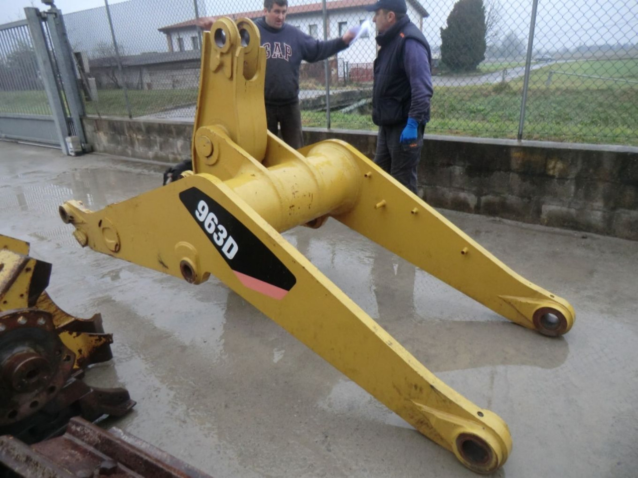 Caterpillar 963D BRACCIO CON LEVA - Брана за Градежна машина: слика 2 Caterpillar 963D BRACCIO CON LEVA - Брана за Градежна машина: слика 2