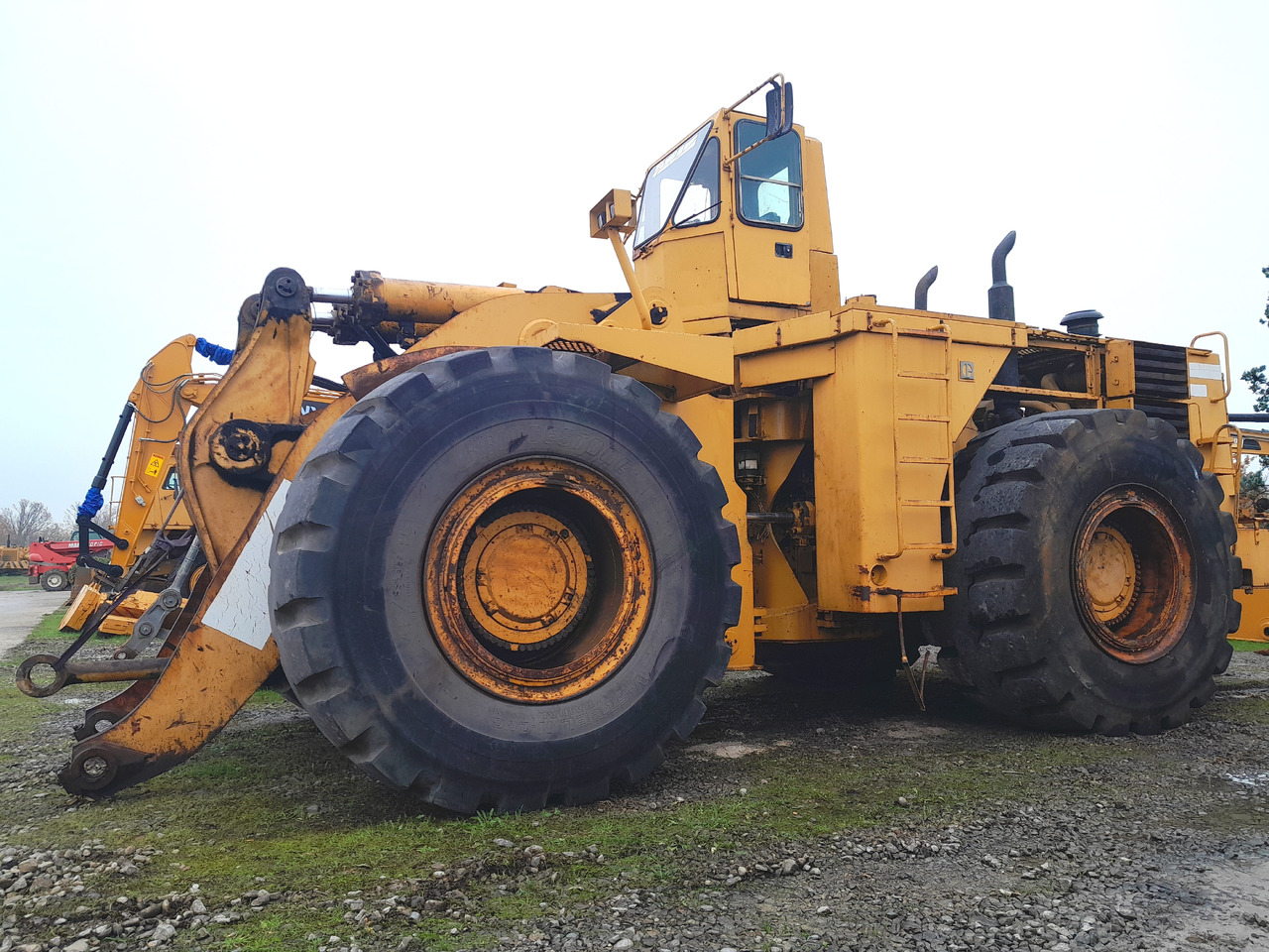 Caterpillar 992C Pala Gommata completa di cabina e benna. - Натоварувач на тркала: слика 1 Caterpillar 992C Pala Gommata completa di cabina e benna. - Натоварувач на тркала: слика 1