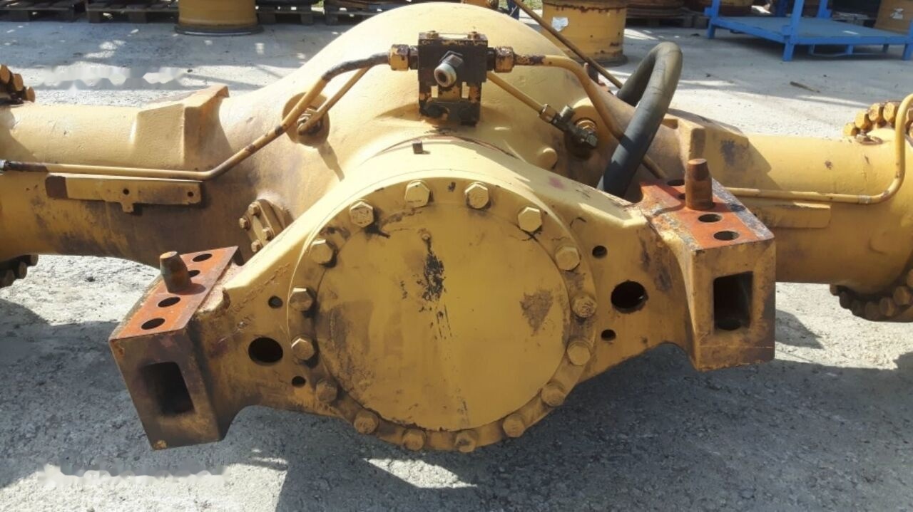 REAR oscillating axle gp complete with differential, bevel gear CATERPILLAR 988H - Задна оска за Натоварувач на тркала: слика 2 REAR oscillating axle gp complete with differential, bevel gear CATERPILLAR 988H - Задна оска за Натоварувач на тркала: слика 2