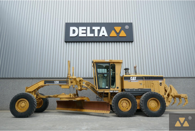 Caterpillar 12H - Порамнувач: слика 1 Caterpillar 12H - Порамнувач: слика 1