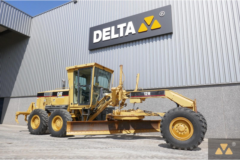 Caterpillar 12H - Порамнувач: слика 3 Caterpillar 12H - Порамнувач: слика 3