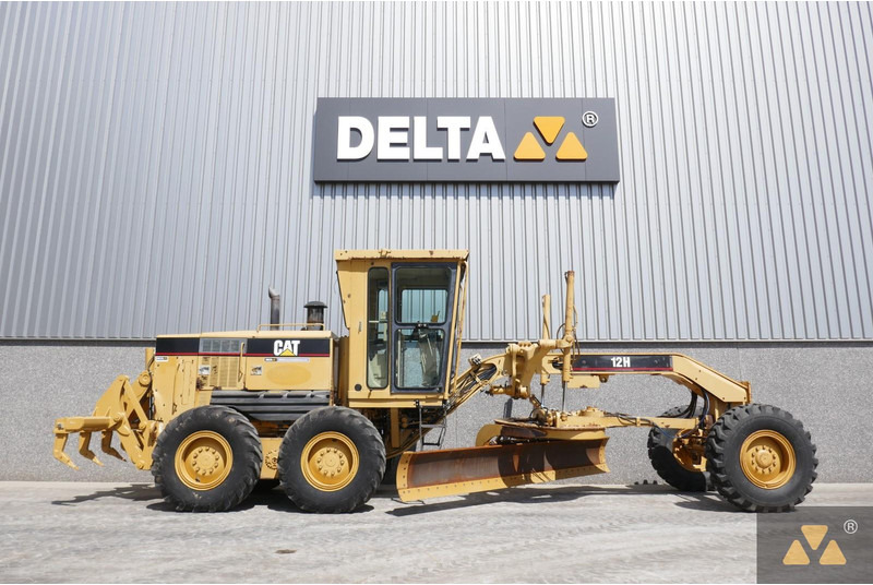 Caterpillar 12H - Порамнувач: слика 2 Caterpillar 12H - Порамнувач: слика 2