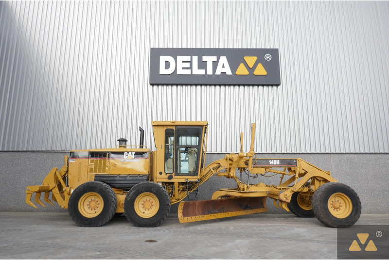 Caterpillar 140H - Порамнувач: слика 2 Caterpillar 140H - Порамнувач: слика 2