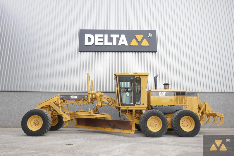 Caterpillar 140H - Порамнувач: слика 1 Caterpillar 140H - Порамнувач: слика 1