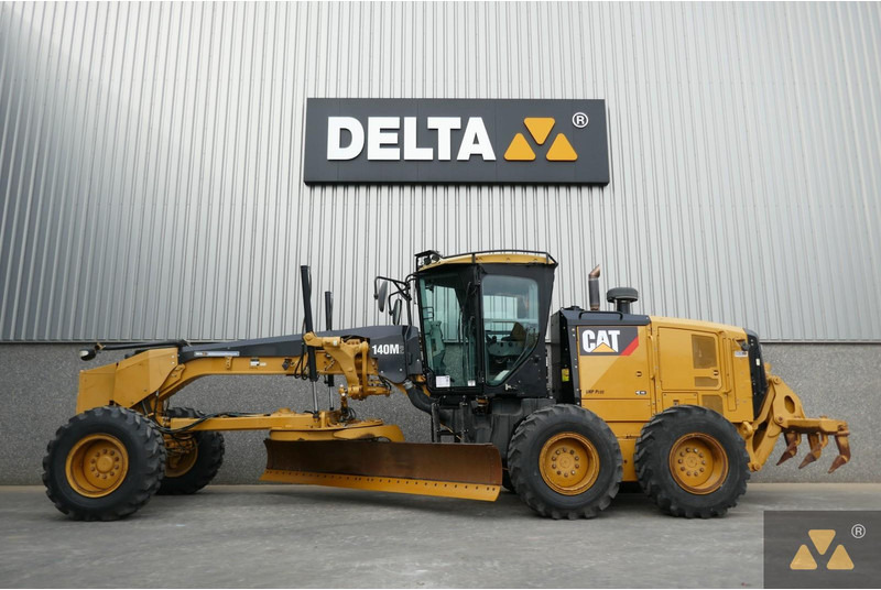 Caterpillar 140M2 - Порамнувач: слика 1 Caterpillar 140M2 - Порамнувач: слика 1