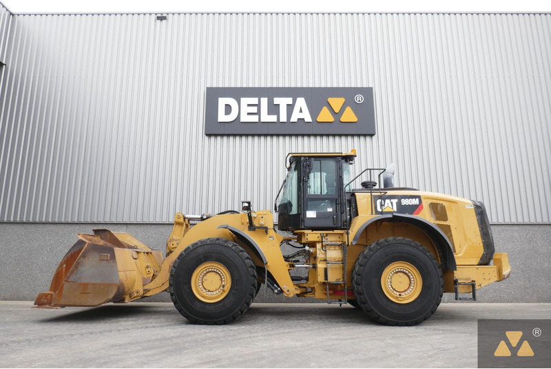 Caterpillar 980M - Натоварувач на тркала: слика 1 Caterpillar 980M - Натоварувач на тркала: слика 1