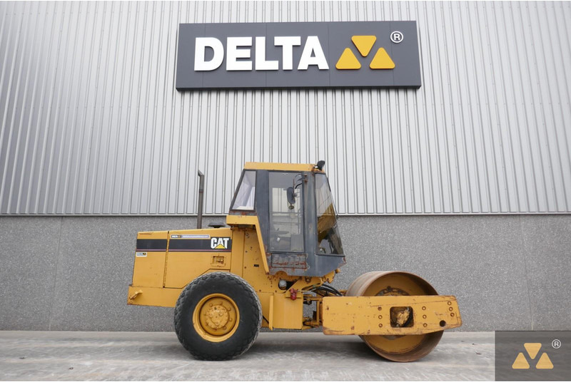 Caterpillar CS433C - Ваљак: слика 2 Caterpillar CS433C - Ваљак: слика 2