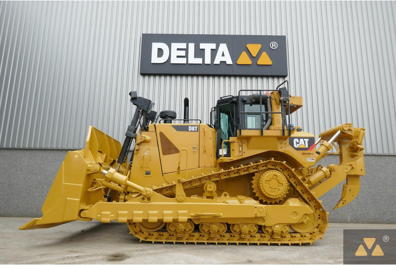 Caterpillar D8T - Булдожер: слика 1 Caterpillar D8T - Булдожер: слика 1