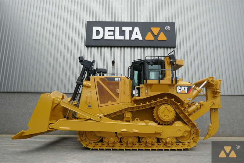 Caterpillar D8T - Булдожер: слика 1 Caterpillar D8T - Булдожер: слика 1