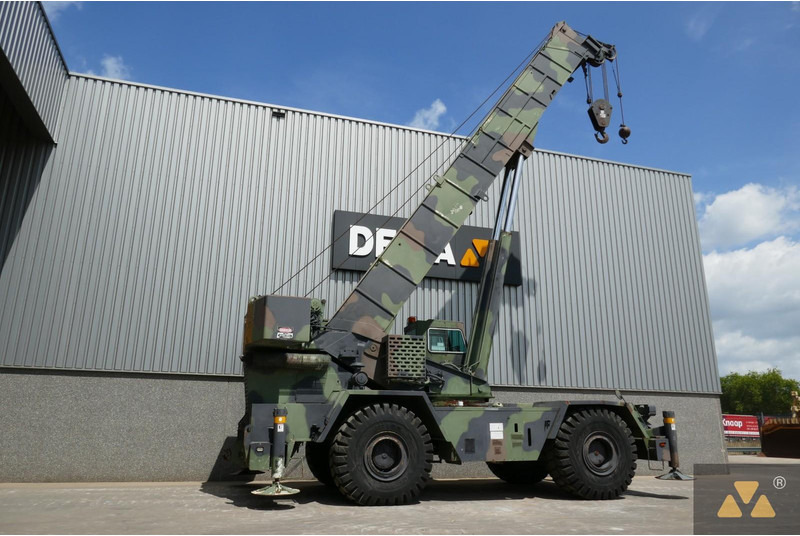 Grove RT875 Ex-army - Кран за нерамни терени: слика 5 Grove RT875 Ex-army - Кран за нерамни терени: слика 5