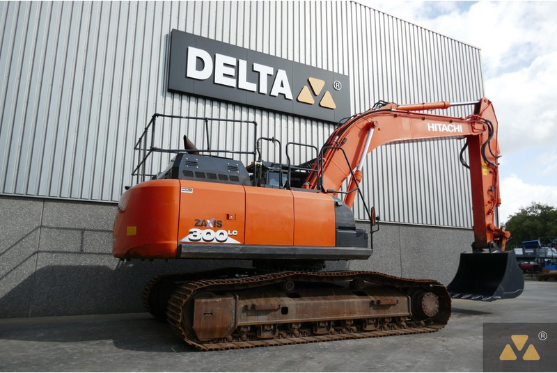 Hitachi ZX300LC-6 - Багер гасеничар: слика 5 Hitachi ZX300LC-6 - Багер гасеничар: слика 5