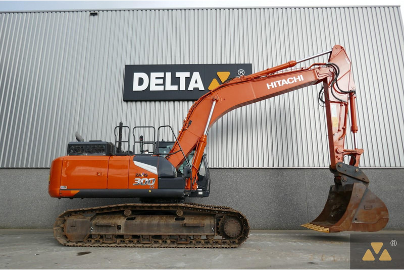 Hitachi ZX300LC-7 - Багер гасеничар: слика 2 Hitachi ZX300LC-7 - Багер гасеничар: слика 2