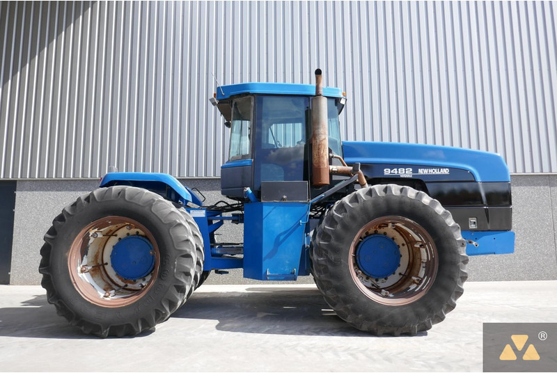 New Holland 9482 - Трактор: слика 2 New Holland 9482 - Трактор: слика 2
