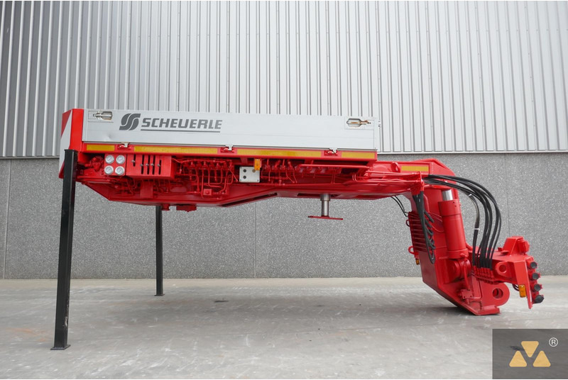 SCHEUERLE S1HKE-1320-3000 - Полуприколка за низок утовар: слика 1 SCHEUERLE S1HKE-1320-3000 - Полуприколка за низок утовар: слика 1