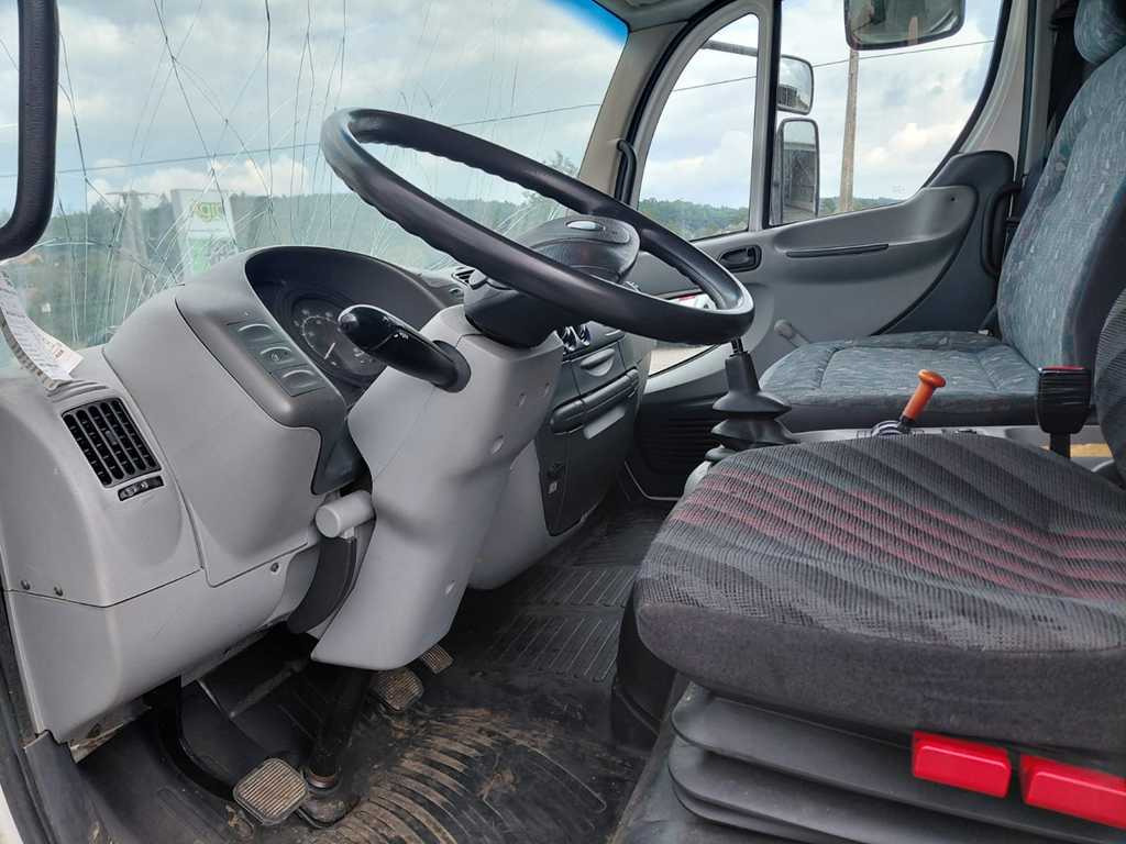 Avia D90, EURO 3, SIDES, HYDRAULIC FRONT - Камион со церада: слика 3 Avia D90, EURO 3, SIDES, HYDRAULIC FRONT - Камион со церада: слика 3