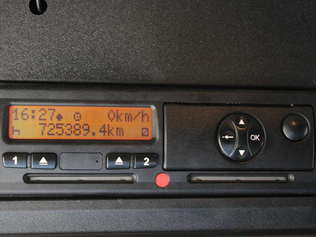 Камион со церада DAF CF 85.460, 6X2, INDEPENDENT AIR CONDITIONING + FLIEGL TPS 100 (2003): слика 19