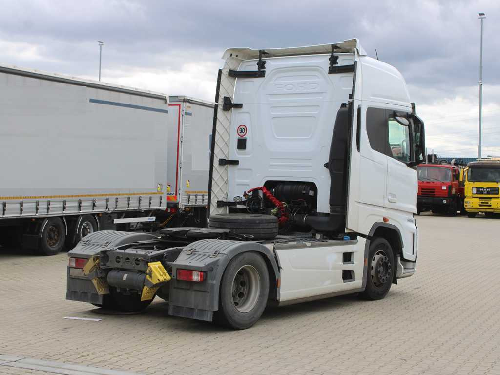 Ford F-MAX 12S, EURO 6, NAVIGATION - Камион влекач: слика 4 Ford F-MAX 12S, EURO 6, NAVIGATION - Камион влекач: слика 4