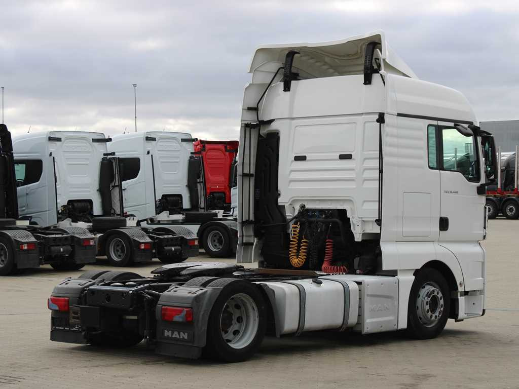 MAN TGX 18.440, LOW DECK, EURO 6 - Камион влекач: слика 4 MAN TGX 18.440, LOW DECK, EURO 6 - Камион влекач: слика 4