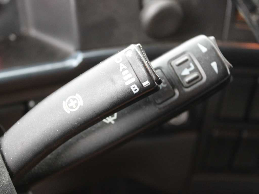 Камион влекач Volvo FH 420, EURO 5 EEV, LOWDECK, AIR SUSPENSION, VEB +: слика 10