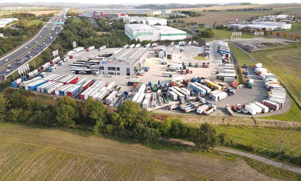 MAN TGX 24.440, 6X2, EURO 5, PNEU 80% + PANAV - Камион со церада: слика 5 MAN TGX 24.440, 6X2, EURO 5, PNEU 80% + PANAV - Камион со церада: слика 5