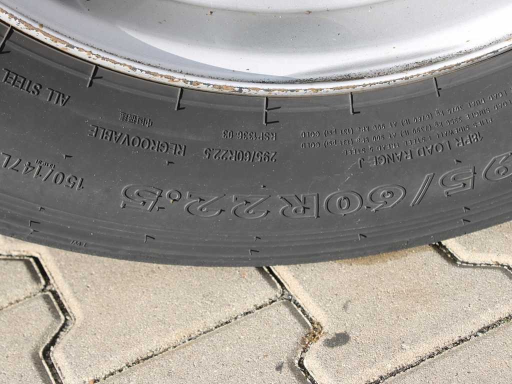 Лизинг на MAN TGX 24.460, EURO 6, 6X2, INDEPENDENT AIR CONDITIONING, AIR SUSPENSION MAN TGX 24.460, EURO 6, 6X2, INDEPENDENT AIR CONDITIONING, AIR SUSPENSION: слика 20 Лизинг на MAN TGX 24.460, EURO 6, 6X2, INDEPENDENT AIR CONDITIONING, AIR SUSPENSION MAN TGX 24.460, EURO 6, 6X2, INDEPENDENT AIR CONDITIONING, AIR SUSPENSION: слика 20