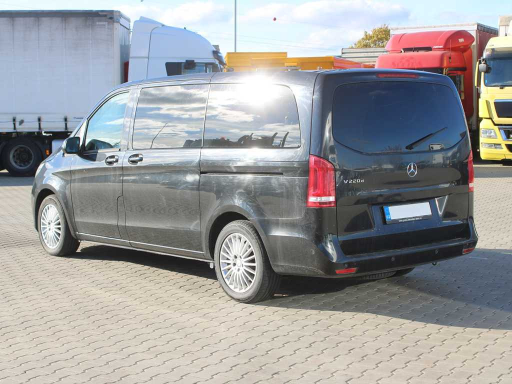 Mercedes-Benz V 220d, 7 SEATS, CAMERA - Автомобил: слика 5 Mercedes-Benz V 220d, 7 SEATS, CAMERA - Автомобил: слика 5
