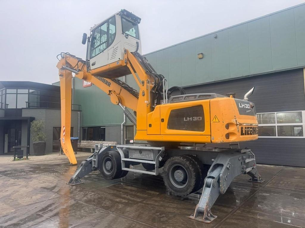 Liebherr LH 30 M - Справувач со отпад/ Индустрија: слика 3 Liebherr LH 30 M - Справувач со отпад/ Индустрија: слика 3