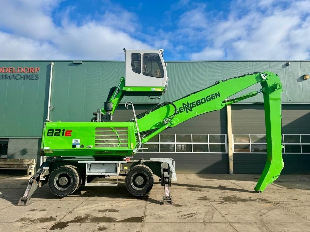 Sennebogen 821M E - Справувач со отпад/ Индустрија: слика 4 Sennebogen 821M E - Справувач со отпад/ Индустрија: слика 4