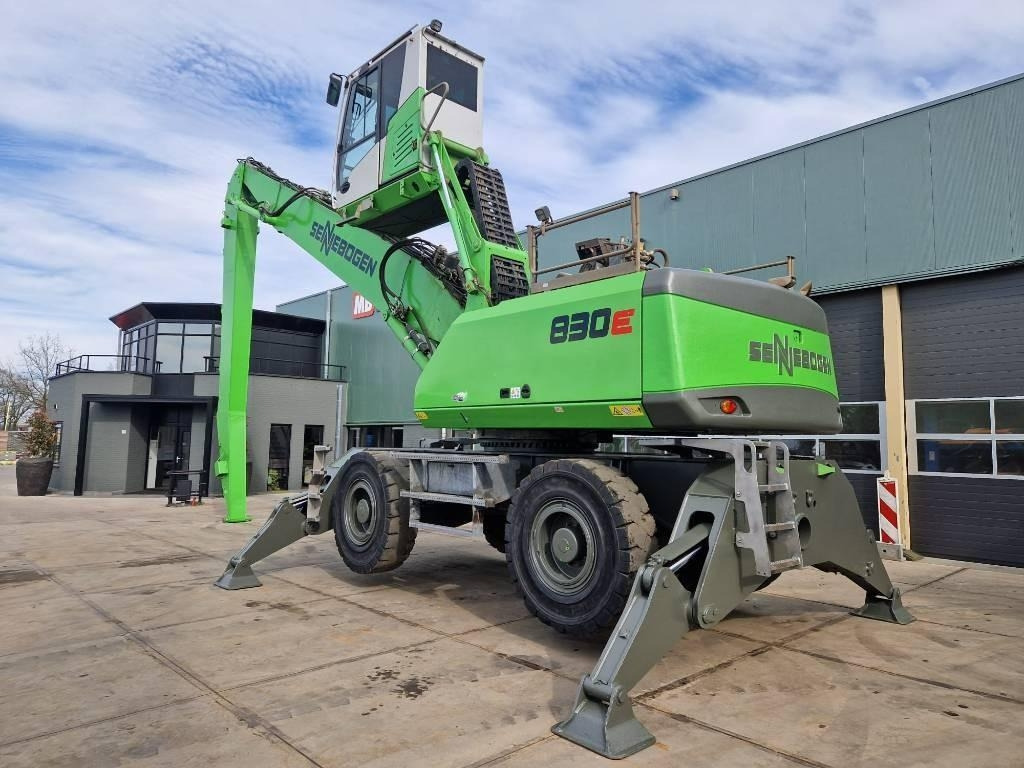 Sennebogen 830M E HD - Справувач со отпад/ Индустрија: слика 2 Sennebogen 830M E HD - Справувач со отпад/ Индустрија: слика 2