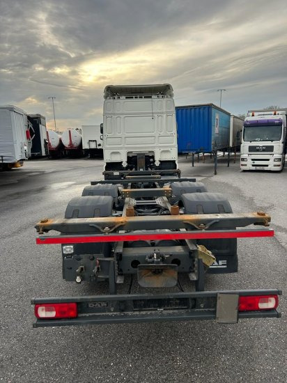 DAF XF 480 FAR BDF Euro 6 Liftachse, Retarder - Транспортер на контејнер/ Камион со променливо тело: слика 5 DAF XF 480 FAR BDF Euro 6 Liftachse, Retarder - Транспортер на контејнер/ Камион со променливо тело: слика 5