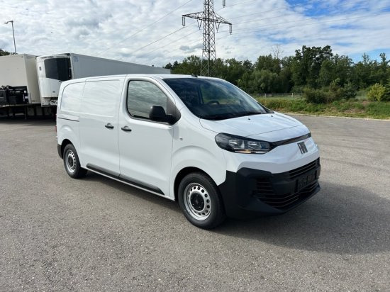 Fiat Scudo Scudo (L2) M BlueDHi 120 6-Gang, Exportpreis - Товарно комбе: слика 3 Fiat Scudo Scudo (L2) M BlueDHi 120 6-Gang, Exportpreis - Товарно комбе: слика 3
