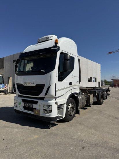 Iveco Stralis AS260SY LBW BDF, Automatik, E6, Standklkima - Транспортер на контејнер/ Камион со променливо тело: слика 1 Iveco Stralis AS260SY LBW BDF, Automatik, E6, Standklkima - Транспортер на контејнер/ Камион со променливо тело: слика 1