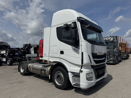Iveco Stralis 460 Gas, 2 LNG-Tanks, Retarder, - Камион влекач: слика 3 Iveco Stralis 460 Gas, 2 LNG-Tanks, Retarder, - Камион влекач: слика 3