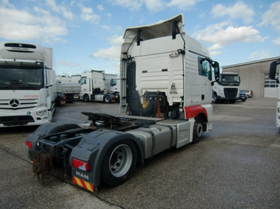 MAN TGX 18.460 XLX Low Deck, Automatik, E6, höhenverstellbare Sattelplatte - Камион влекач: слика 4 MAN TGX 18.460 XLX Low Deck, Automatik, E6, höhenverstellbare Sattelplatte - Камион влекач: слика 4