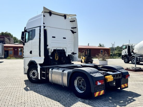 MAN TGX 18.510 4x2 Standklima NEW MODEL EURO6 - Камион влекач: слика 5 MAN TGX 18.510 4x2 Standklima NEW MODEL EURO6 - Камион влекач: слика 5