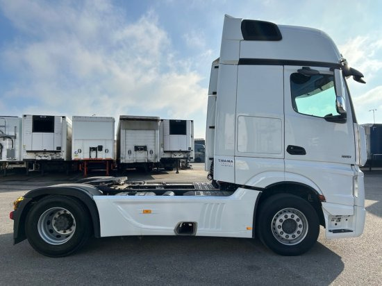 Mercedes-Benz Actros 1851 - Камион влекач: слика 4 Mercedes-Benz Actros 1851 - Камион влекач: слика 4