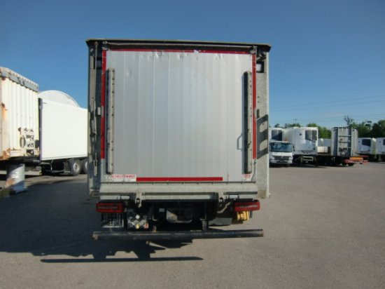 MAN TGS 18.420 Tiertransporter,Euro 6, Manual Seilwinde, el. Ladebordwand Voll Luft - Камион за коњи: слика 5 MAN TGS 18.420 Tiertransporter,Euro 6, Manual Seilwinde, el. Ladebordwand Voll Luft - Камион за коњи: слика 5