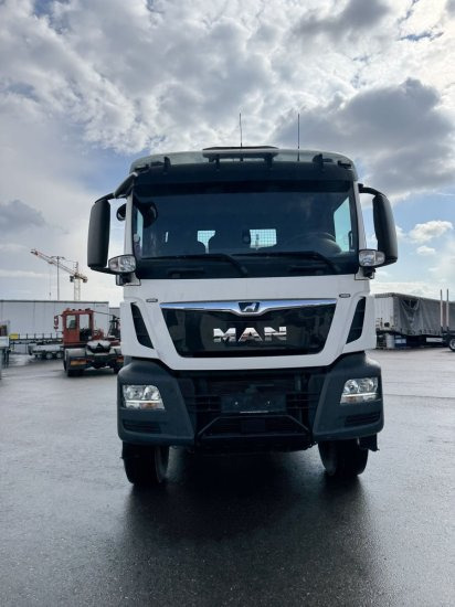 MAN TGS 26.430 6x4 3-Seitenkipper, HMF 2020K-RC Heckkran abnehmbar, - Кипер, Камион со кран: слика 2 MAN TGS 26.430 6x4 3-Seitenkipper, HMF 2020K-RC Heckkran abnehmbar, - Кипер, Камион со кран: слика 2